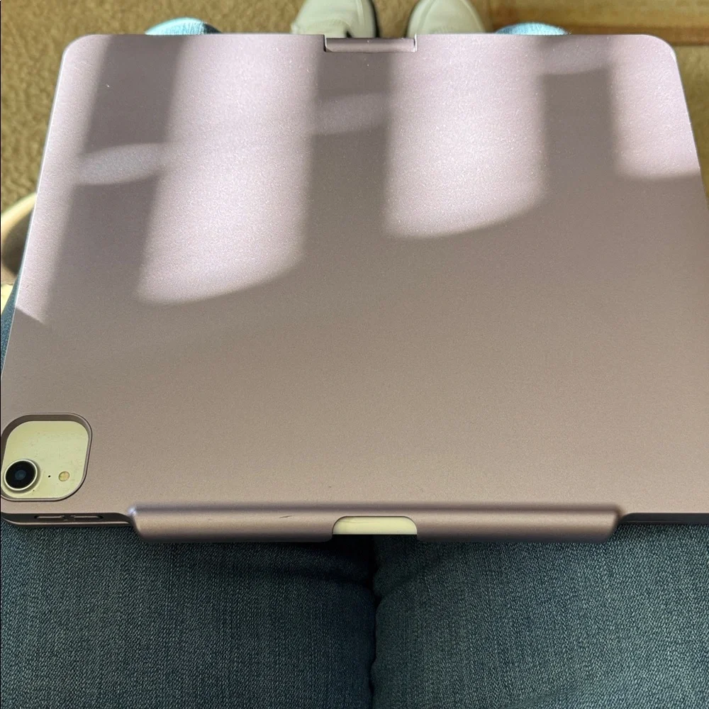 iPad Pro 12.9” 3rd generation plus stylus